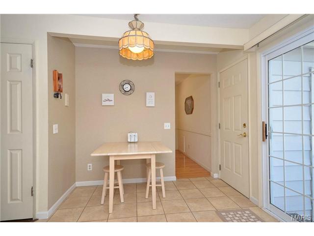 11 Calder, Ballwin, MO 63021 photo 6