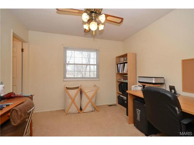 11 Calder, Ballwin, MO 63021 photo 21
