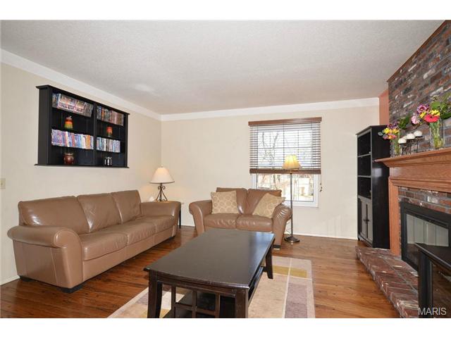 11 Calder, Ballwin, MO 63021 photo 8