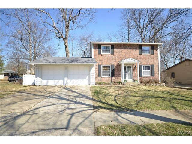 11 Calder, Ballwin, MO 63021 photo 1
