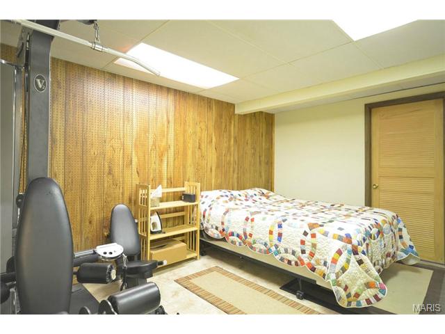 11 Calder, Ballwin, MO 63021 photo 27