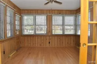 6086 E Jamieson Ave, Saint Louis, MO 63109 photo 5