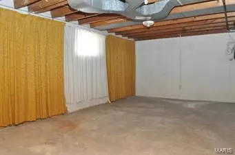 6086 E Jamieson Ave, Saint Louis, MO 63109 photo 12