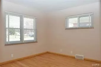6086 E Jamieson Ave, Saint Louis, MO 63109 photo 11