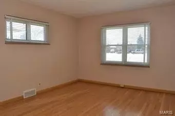 6086 E Jamieson Ave, Saint Louis, MO 63109 photo 10