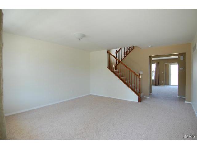 1911 Briarfield, Lake Saint Louis, MO 63367 photo 4