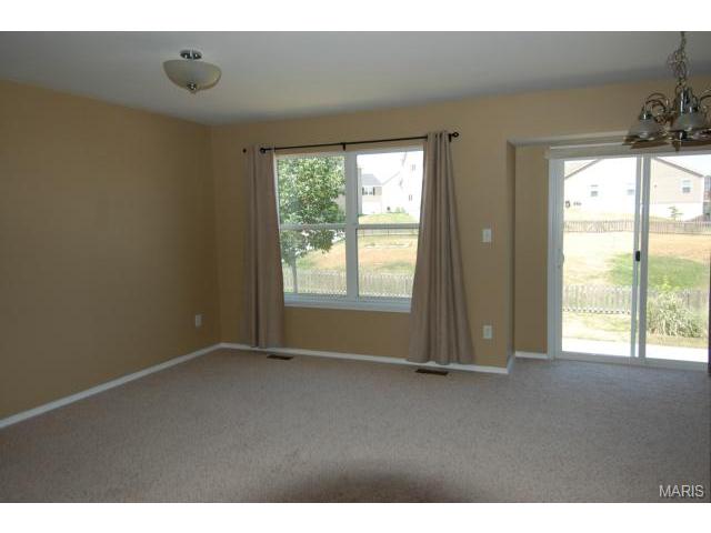 1911 Briarfield, Lake Saint Louis, MO 63367 photo 5