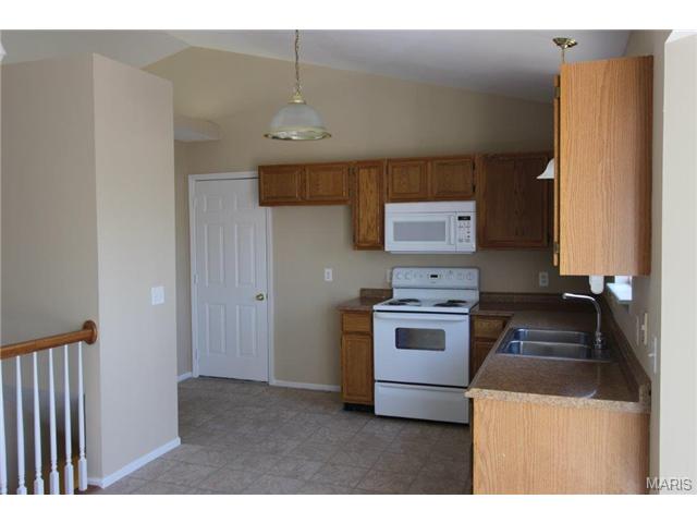 7361 Cinnamon Teal Dr, O'fallon, MO 63368 photo 8