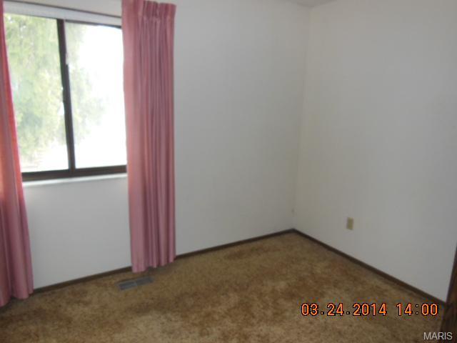 136 Shaw, Eureka, MO 63025 photo 7