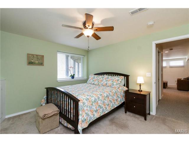 226 Cleta, Ballwin, MO 63021 photo 23