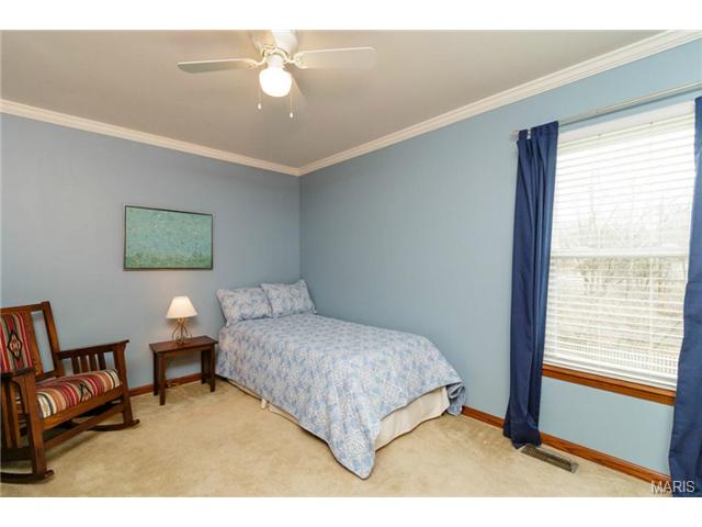 226 Cleta, Ballwin, MO 63021 photo 18