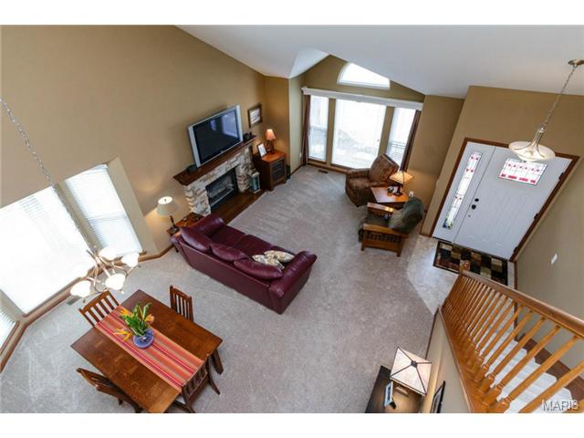 226 Cleta, Ballwin, MO 63021 photo 2