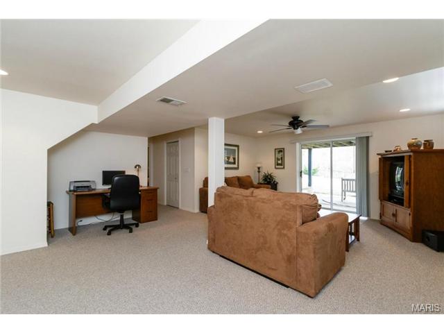 226 Cleta, Ballwin, MO 63021 photo 22