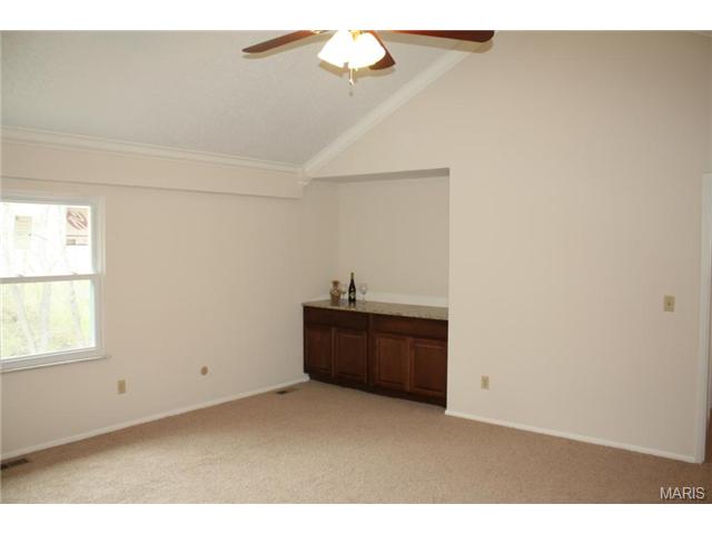 829 Dinard, Ballwin, MO 63021 photo 7