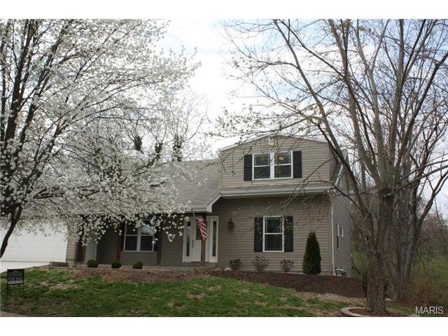829 Dinard, Ballwin, MO 63021 photo 1