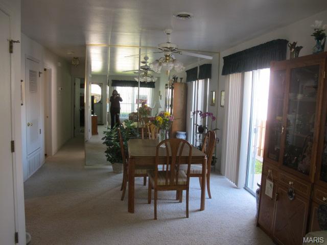 558 Spring Gln, Ballwin, MO 63021 photo 7