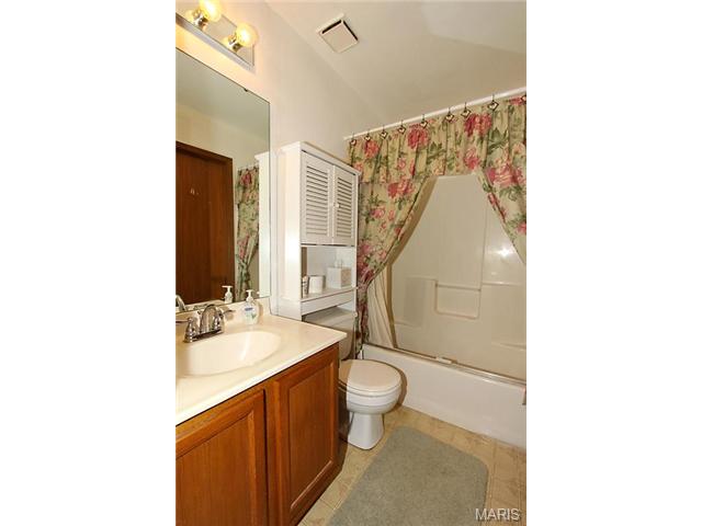 43 Chip Dr, O'fallon, MO 63366 photo 13