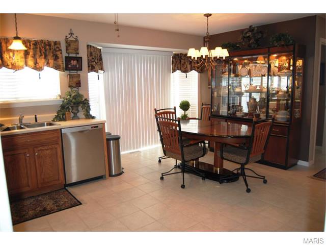657 Hill Dr, Eureka, MO 63025 photo 19