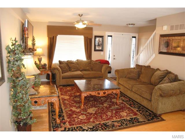657 Hill Dr, Eureka, MO 63025 photo 10