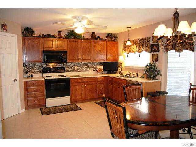 657 Hill Dr, Eureka, MO 63025 photo 16