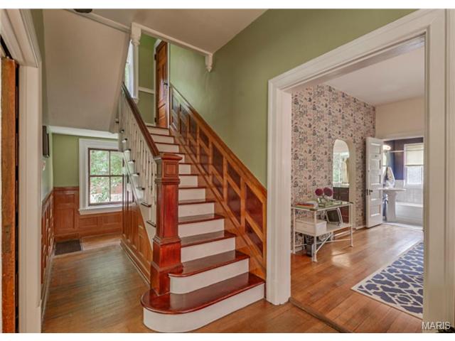 2138 S Compton, Saint Louis, MO 63104 photo 5