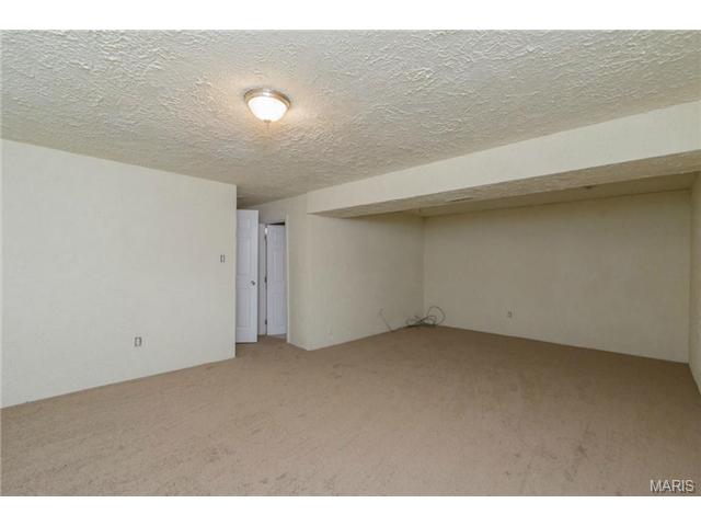 608 Williams Dr, Eureka, MO 63025 photo 26