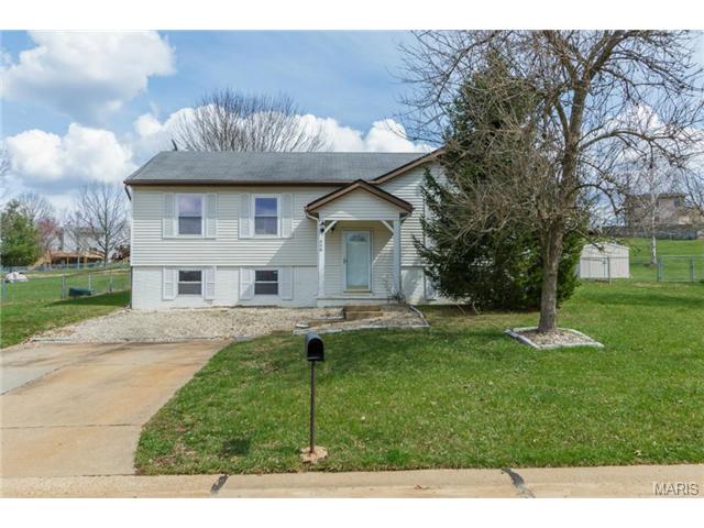 608 Williams Dr, Eureka, MO 63025 photo 1
