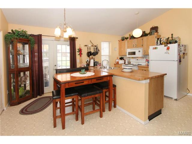 804 Pepper Ln, O'fallon, MO 63366 photo 4