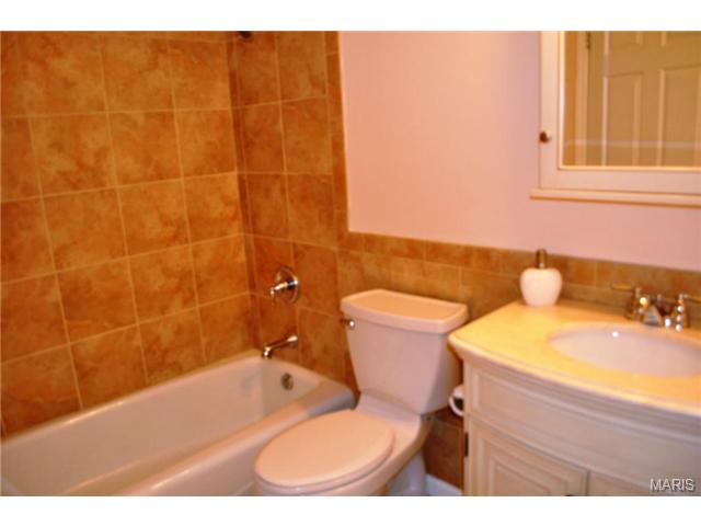 27 Steeple Hl, Ballwin, MO 63011 photo 26