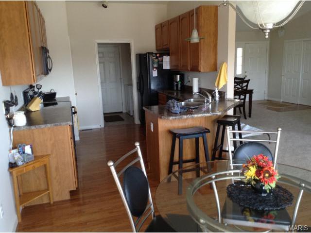 1233 Cold Spring Dr, O'fallon, MO 63368 photo 5