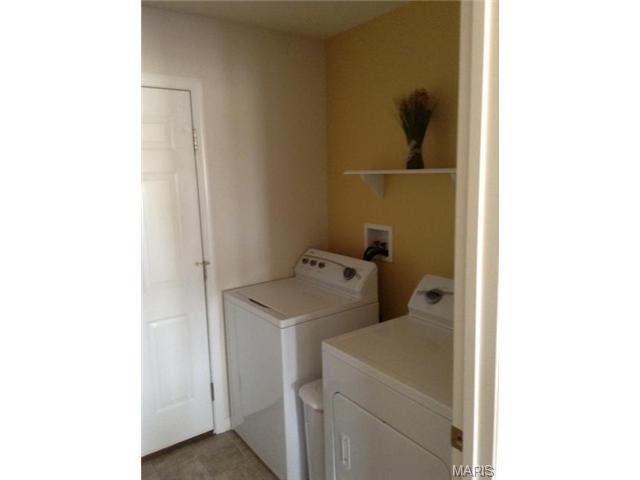 1233 Cold Spring Dr, O'fallon, MO 63368 photo 6