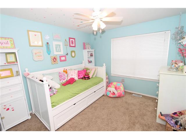 1418 Chambers Dr, O'fallon, MO 63366 photo 7