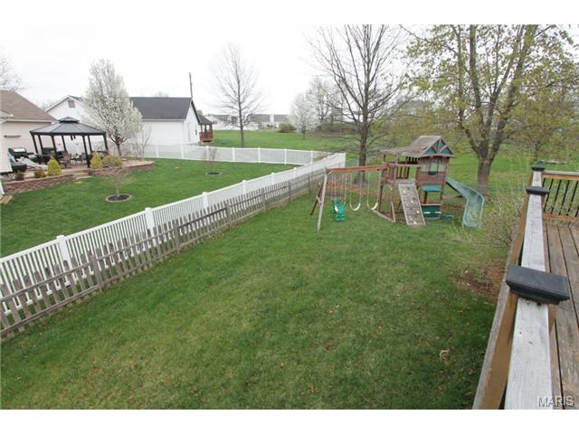 1418 Chambers Dr, O'fallon, MO 63366 photo 17