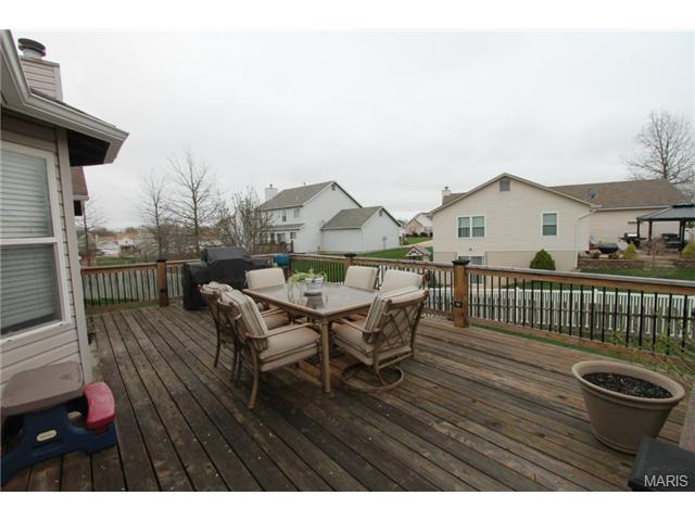 1418 Chambers Dr, O'fallon, MO 63366 photo 16