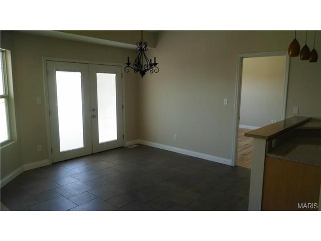 507 Lake Dr, O'fallon, MO 63366 photo 9