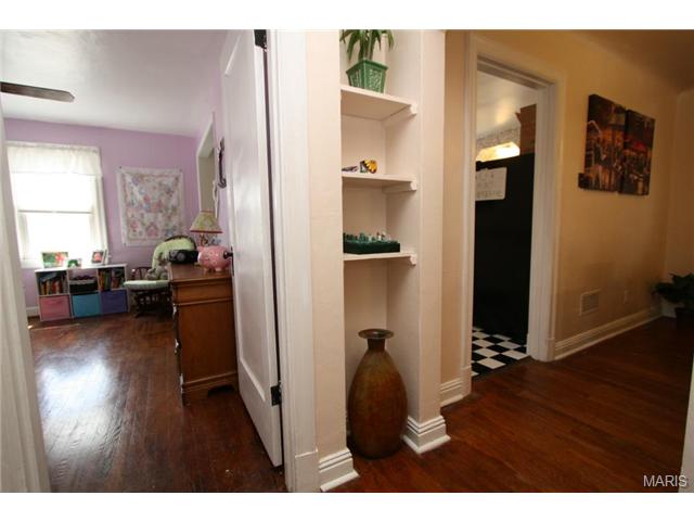 5834 Staely Ave, Affton, MO 63123 photo 11