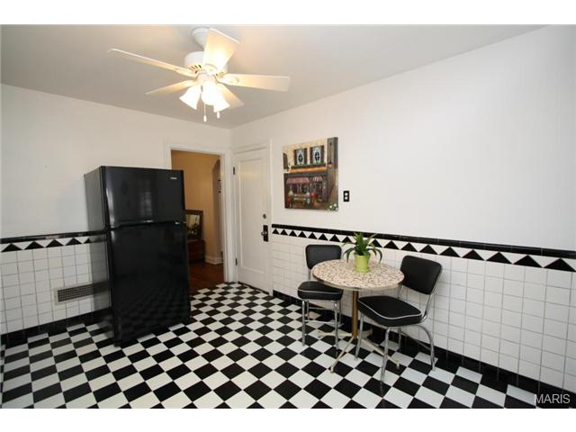 5834 Staely Ave, Affton, MO 63123 photo 6
