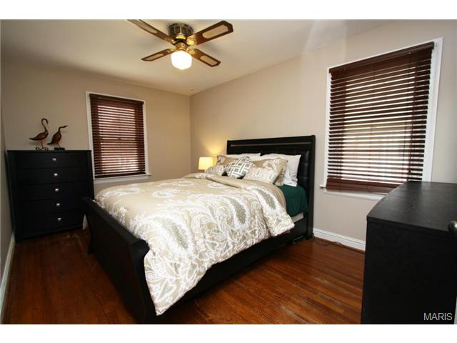 5834 Staely Ave, Affton, MO 63123 photo 9