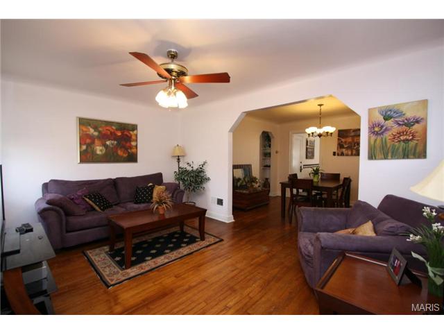 5834 Staely Ave, Affton, MO 63123 photo 3