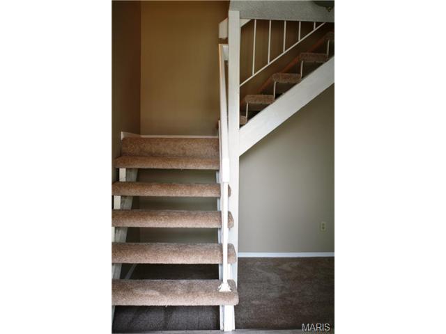 1364 Hampton Rd, Saint Charles, MO 63303 photo 16