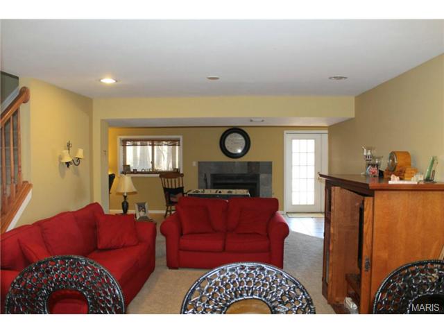 213 Wildbrier Dr, Ballwin, MO 63011 photo 20