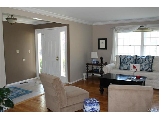 213 Wildbrier Dr, Ballwin, MO 63011 photo 6