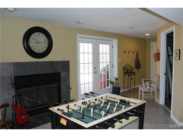 213 Wildbrier Dr, Ballwin, MO 63011 photo 25