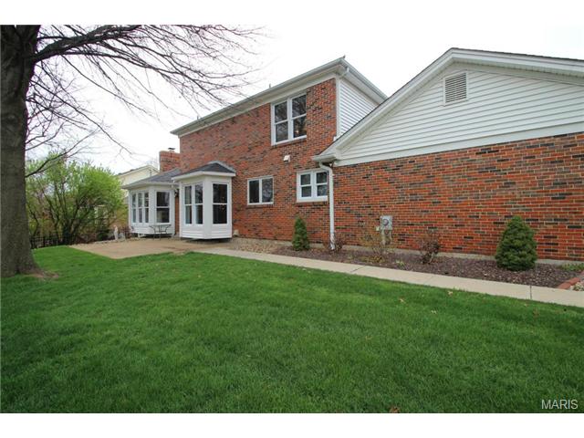 4716 Idecker Dr, Saint Louis, MO 63129 photo 24