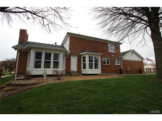 4716 Idecker Dr, Saint Louis, MO 63129 photo 23