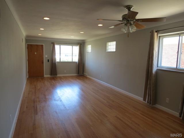 7440 Sharp Ave, Saint Louis, MO 63116 photo 5