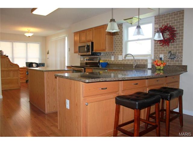6910 Brassel Dr, O'fallon, MO 63368 photo 15