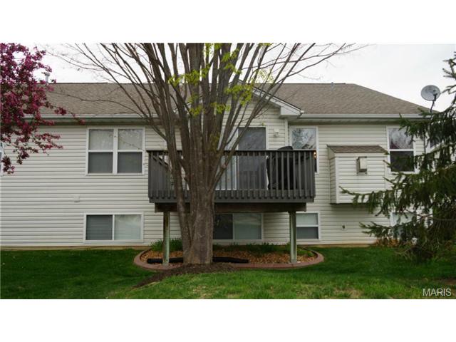 8 Piepers Gln, O'fallon, MO 63366 photo 2