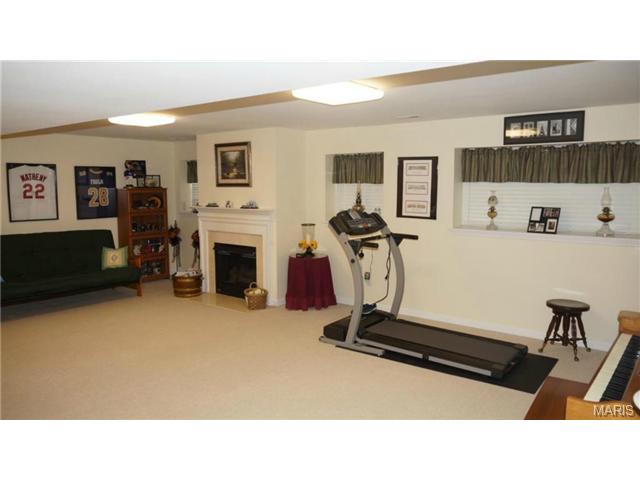 8 Piepers Gln, O'fallon, MO 63366 photo 31