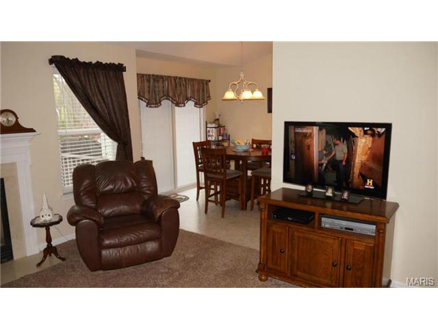 8 Piepers Gln, O'fallon, MO 63366 photo 28